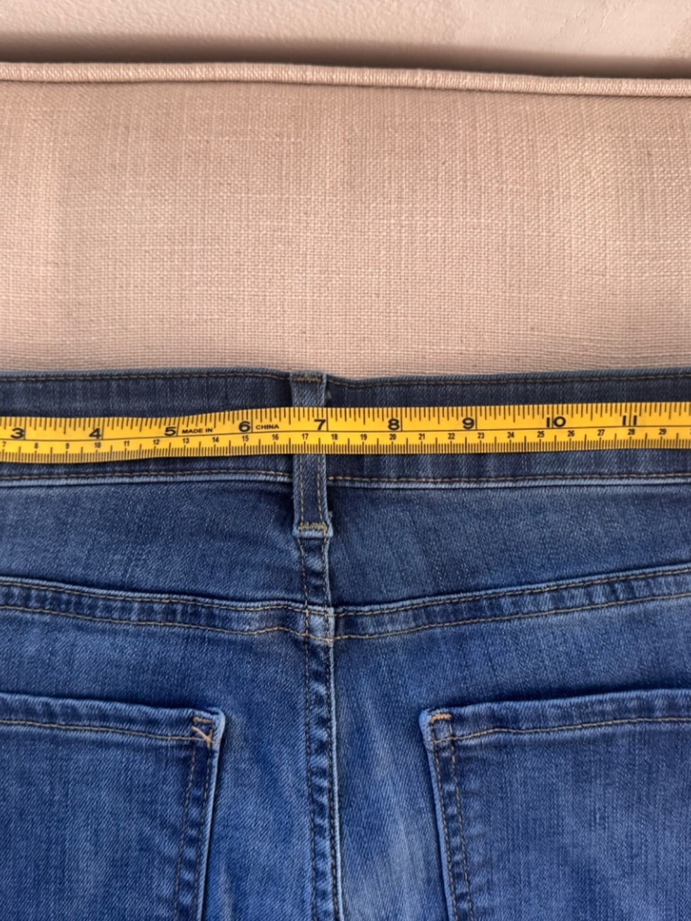 Fidelity Malibu High-Wide Crop Jeans | Size 27 | Raw Hem | Premium Denim - Picture 6 of 10